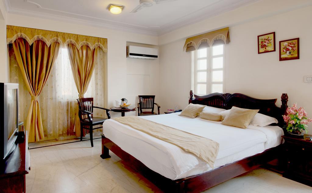 Hari Mahal Palace By Pachar Group Jaipur Eksteriør billede