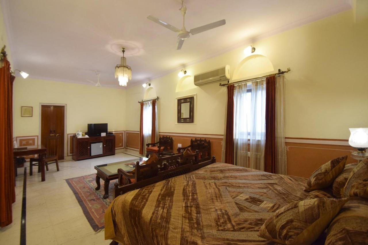 Hari Mahal Palace By Pachar Group Jaipur Eksteriør billede